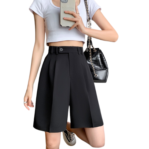 Women's wide-leg shorts, asymmetrical waistband